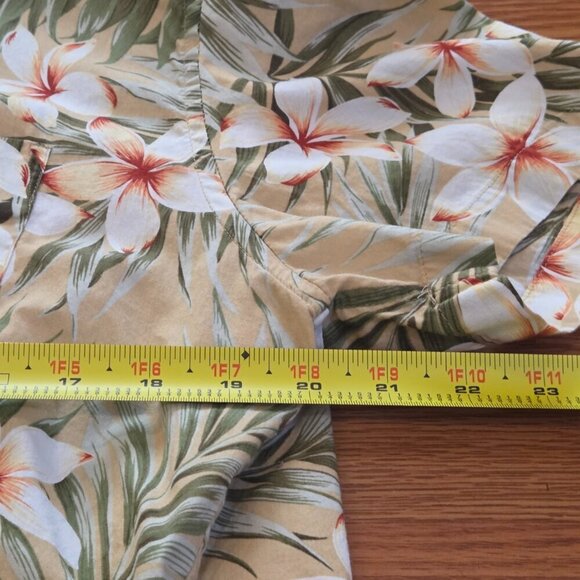 J Crew Men's Linen Shirt Size L Hawaiian Floral Tropical Classic Fit Multicolor - Picture 7 of 11